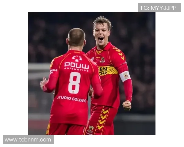 深圳足球小球星崭露头角 未来潜力无限引发各界关注