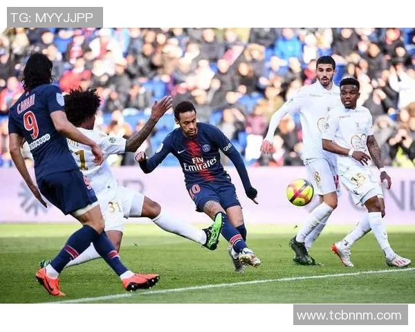 球星对决一对一足球赛挑战赛:巅峰对抗展现独特魅力 球星对决一对一足球赛挑战赛:巅峰对抗展现独特魅力