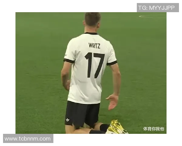 穿越岁月的传奇 足球场上的21号球服与星光璀璨的传奇球员